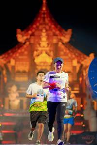 BIB: 210, 635
                            <button type="button" onclick="openModal(22472743)" class="btn btn-primary btn-sm float-right btn-popup" data-toggle="modal" data-target=".modal-high-quality">
                        <i class="fas fa-shopping-cart"></i> Add to Cart
                    </button>
                                            <button type="button" onclick="isThisMe(22472743, true)" class="btn btn-success btn-sm float-right btn-popup btn-isme hidden" data-toggle="tooltip" data-placement="bottom" title="นี่คือรูปของคุณใช่ไหม คลิกที่นี่เพื่อเอาเข้าอัลบั้ม">
                        <i class="fas fa-plus"></i> Add to album
                    </button>
                    <button type="button" onclick="isThisMe(22472743, false)" class="btn btn-warning btn-sm float-right btn-popup btn-isnotme hidden">
                        <i class="fas fa-ban"></i> Remove from album
                    </button>